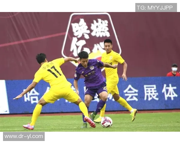 中甲激战贵州恒丰迎战黑龙江FC争夺关键三分的精彩对决 中甲激战贵州恒丰迎战黑龙江FC争夺关键三分的精彩对决